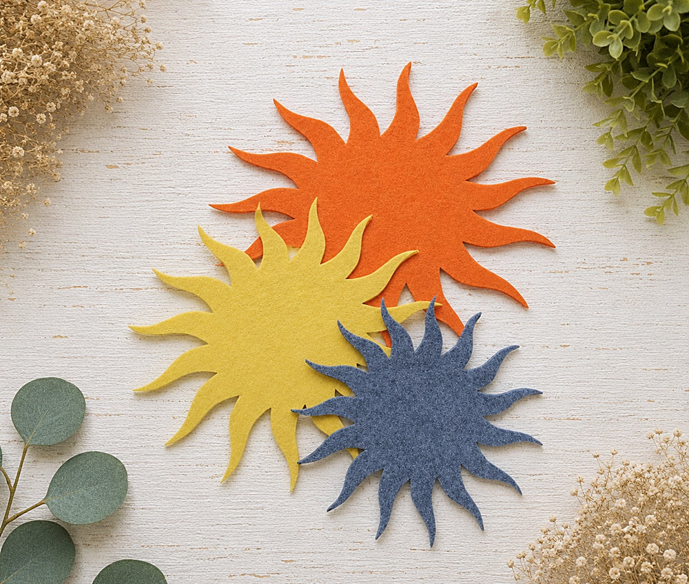 Filz-Streuteile Pflanzen und Natur aus Polyesterfilz mit Baum, Blatt, Blume, Sonne, Tanne, Wolke und Kleeblatt in verschiedenen Farben