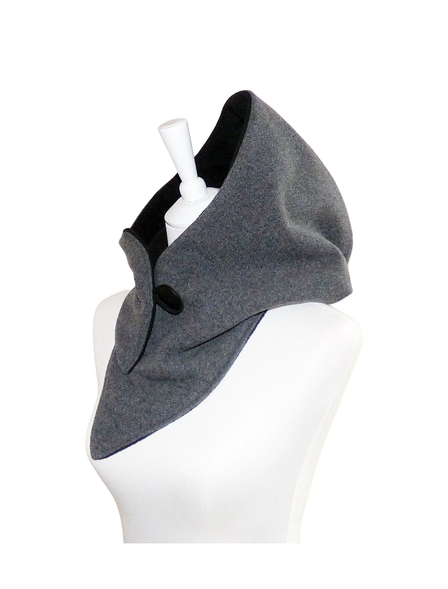 Kapuzenschal Dunkelgrau/Schwarz (lang) – handgefertigt, warm & stilvoll für jeden Tag