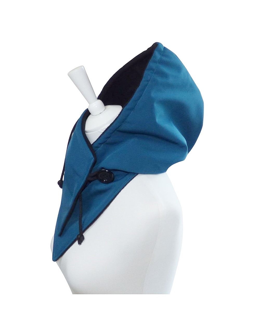 Kapuzenschal aus Softshell – stylisch warm und wetterfest in vielen Farben