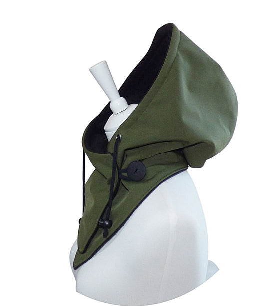 Kapuzenschal aus Softshell – khaki/schwarz