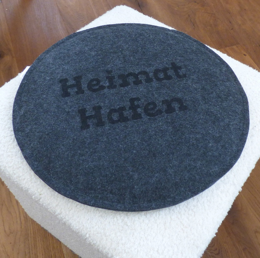 Sitzkissen Filz rund 34 cm, Lasergravur HeimatHafen