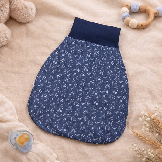 Pucksack aus Musselin Blau – Kuscheliger Strampelsack für Babys 0–6 Monate