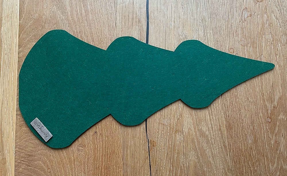 Tischläufer aus Filz „Tannenbaum“ – Handgefertigte Weihnachtsdeko mit natürlichem Charme