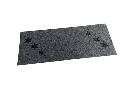 Tischläufer aus Filz – Weihnachtsdesign mit gelaserten Sternen in deiner Wunschgröße & Farbe