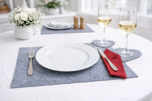 Filz Tischset 30 x 40 cm als modernes und pflegeleichtes Platzset