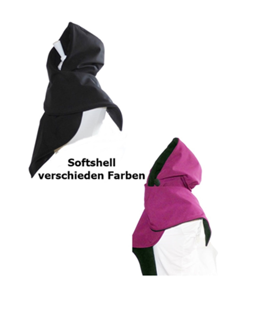 Handgefertigter Kapuzenschal aus Softshell mit weichem Fleecefutter und langen Schalenden für kalte Tage.