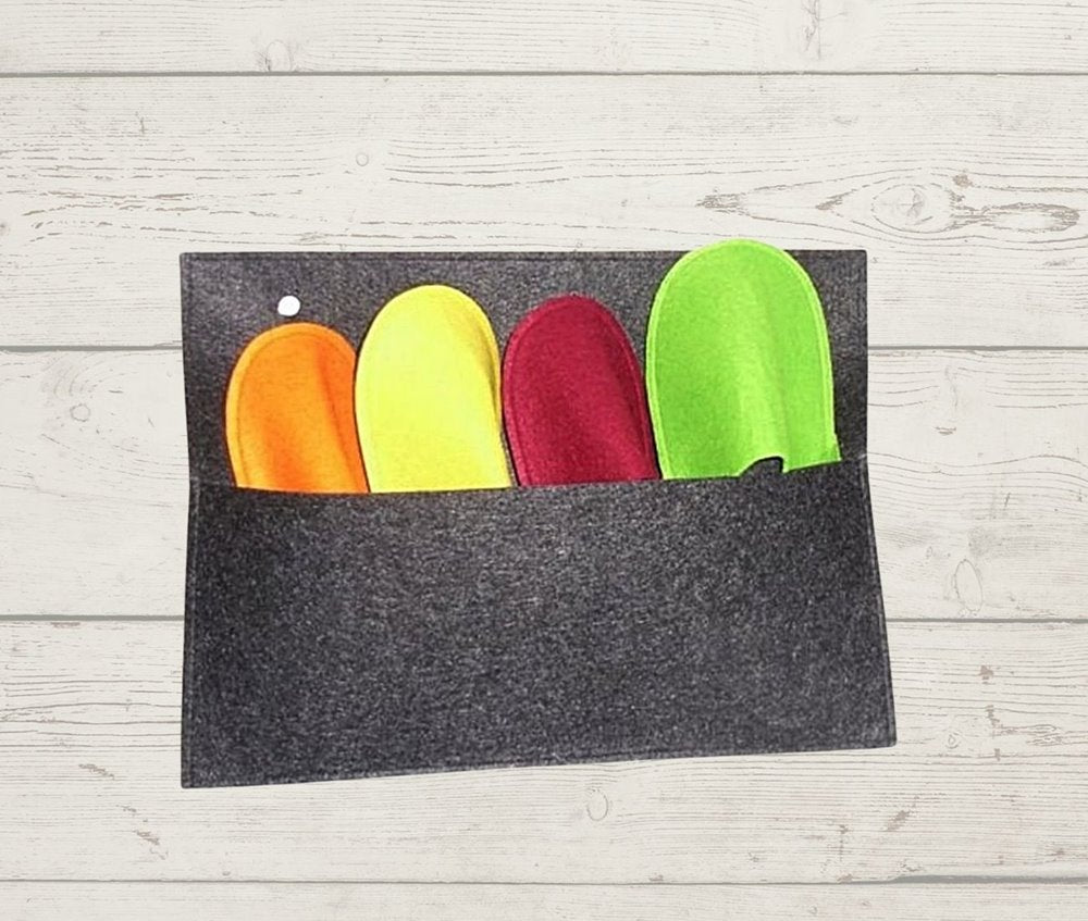 Filzpantoffel mit Wandtasche, Farben & Größen nach Wahl – StoffAkzente