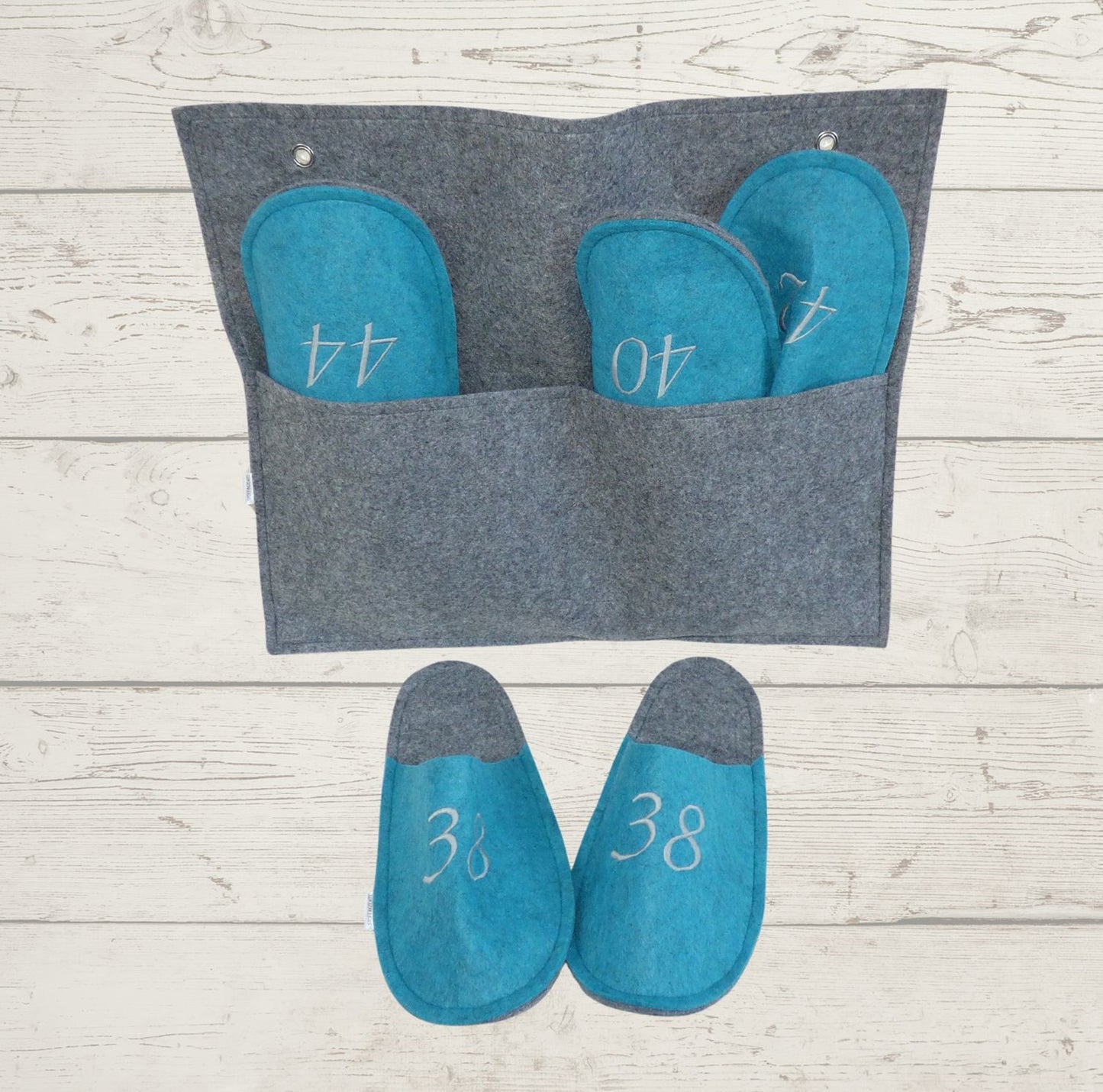 Filzpantoffel mit Wandtasche bestickt